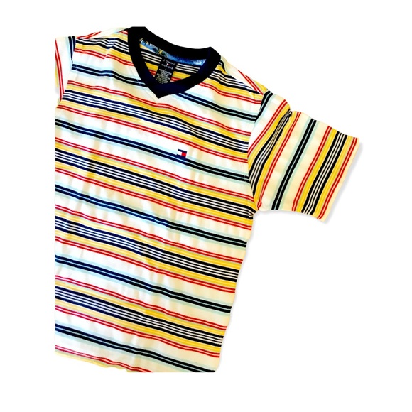 TH V-Neck - Picture 3 of 3